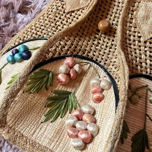 Vintage Handcrafted Tan Woven Bag with Colorful Raffia Flowers - Picture 2 of 5